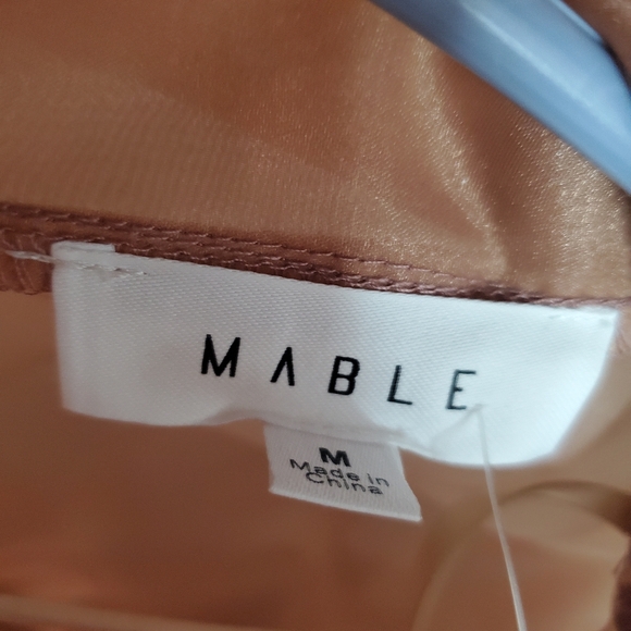 Mable Beige Fancy Blouse Undershirt Tank Size M Medium Women's Cream Neutral - Picture 4 of 13